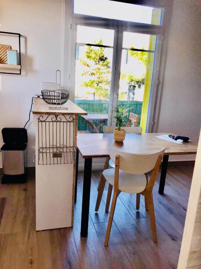 Un Petit Nid Les Pieds Dans L'Eau Appartement Argelès-sur-Mer Buitenkant foto